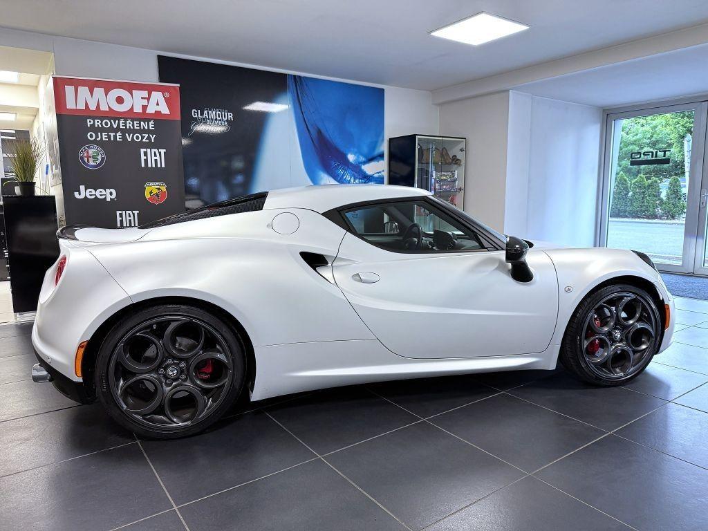 Alfa Romeo 4C 1,8 16V TBI TCT 240k LAUNCH EDITION, reg. 04/2014