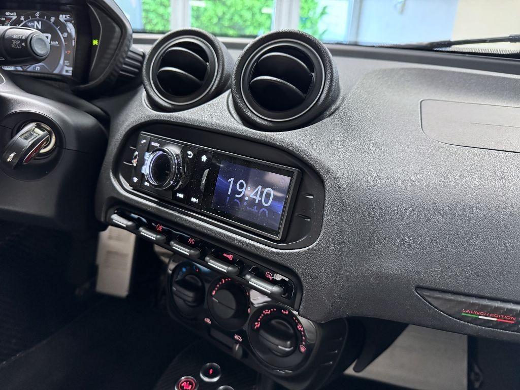 Alfa Romeo 4C 1,8 16V TBI TCT 240k LAUNCH EDITION, reg. 04/2014