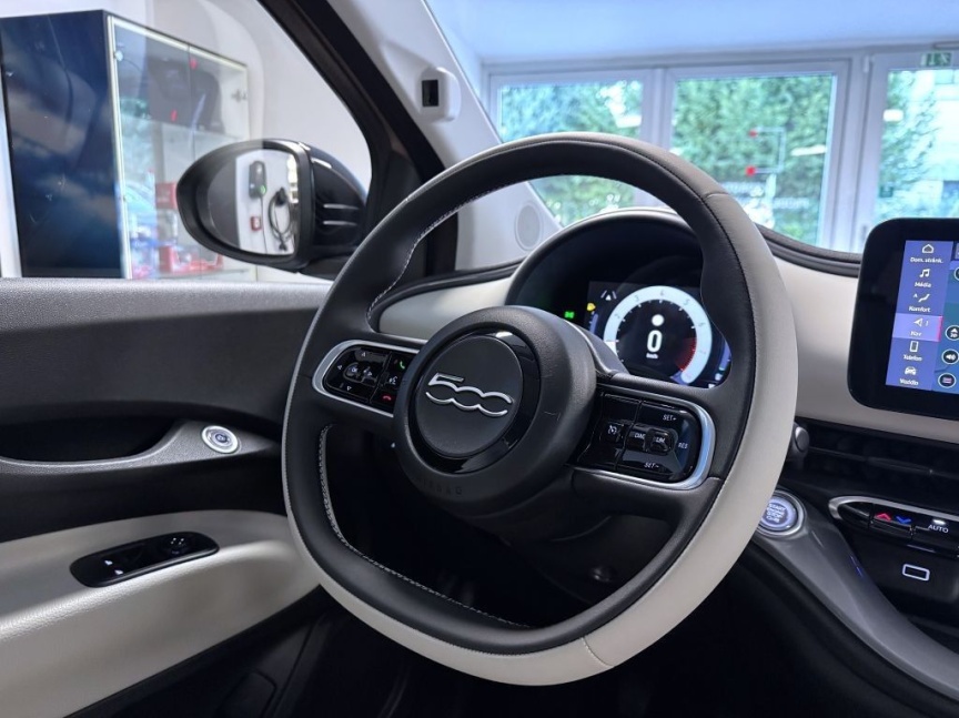 Fiat 500 Hybrid 1.0 BSG 65k MT La Prima *672*