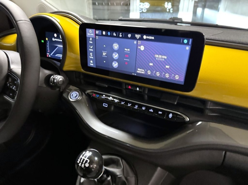 Fiat 500 Hybrid 1.0 BSG 65k MT Torino *616* e