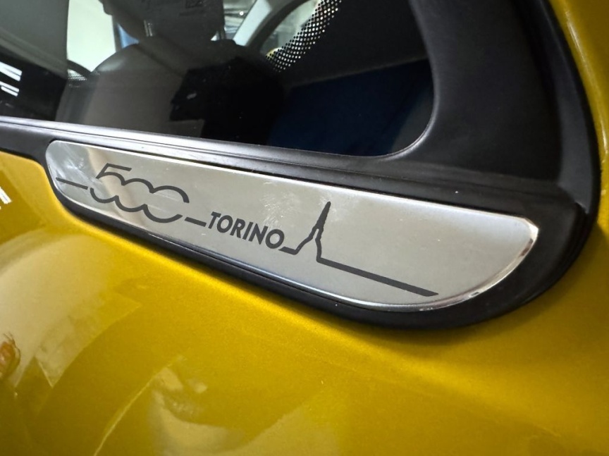 Fiat 500 Hybrid 1.0 BSG 65k MT Torino *616* e
