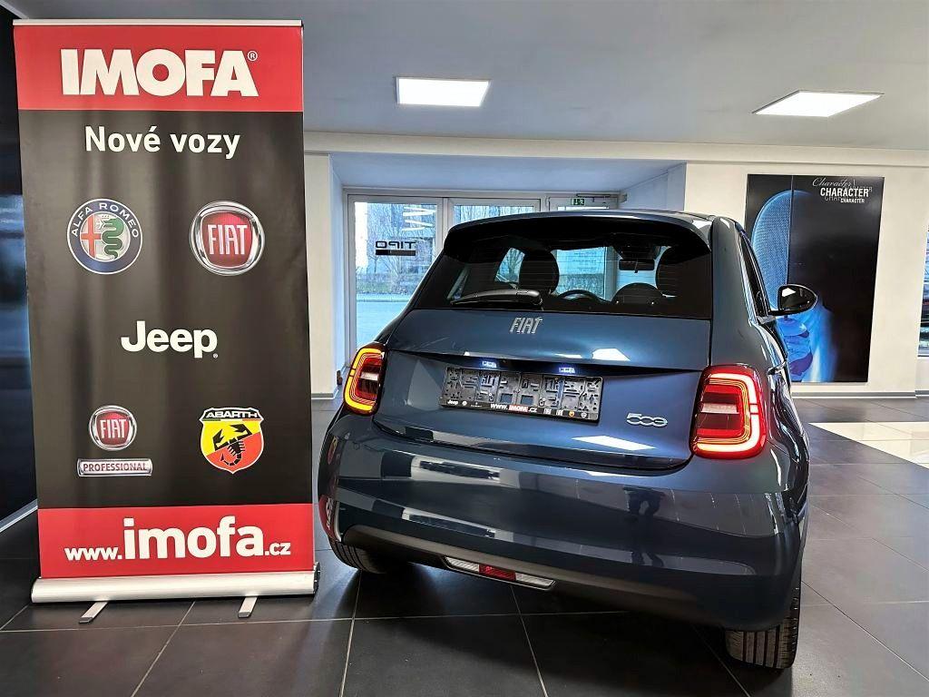 Fiat osobní 500e BEV Icon 3+1 320km 42 kWh 118k *330* k