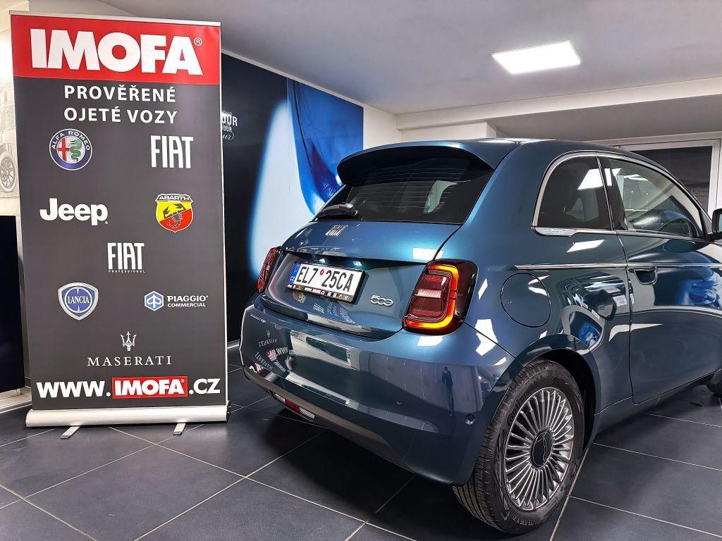 Fiat osobní 500e BEV Icon 320km 42 kWh 118k reg. 06/2023