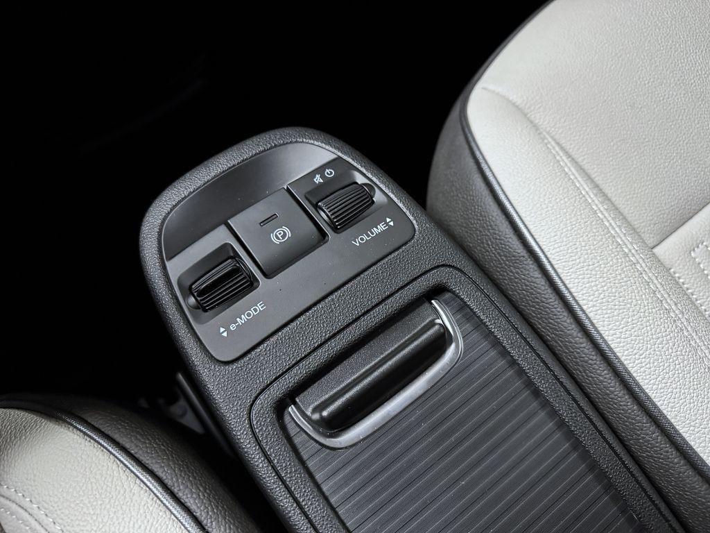 Fiat osobní 500e BEV La Prima 320km 42 kWh 118k *264*