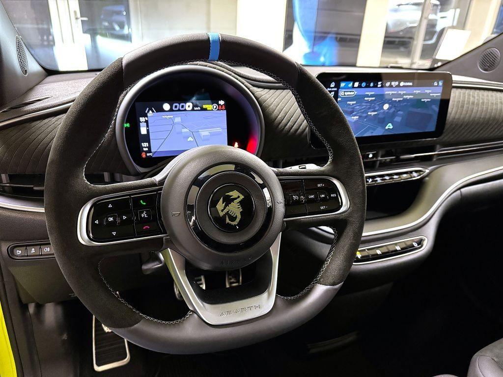 Abarth 500e HB 155k Turismo *355*