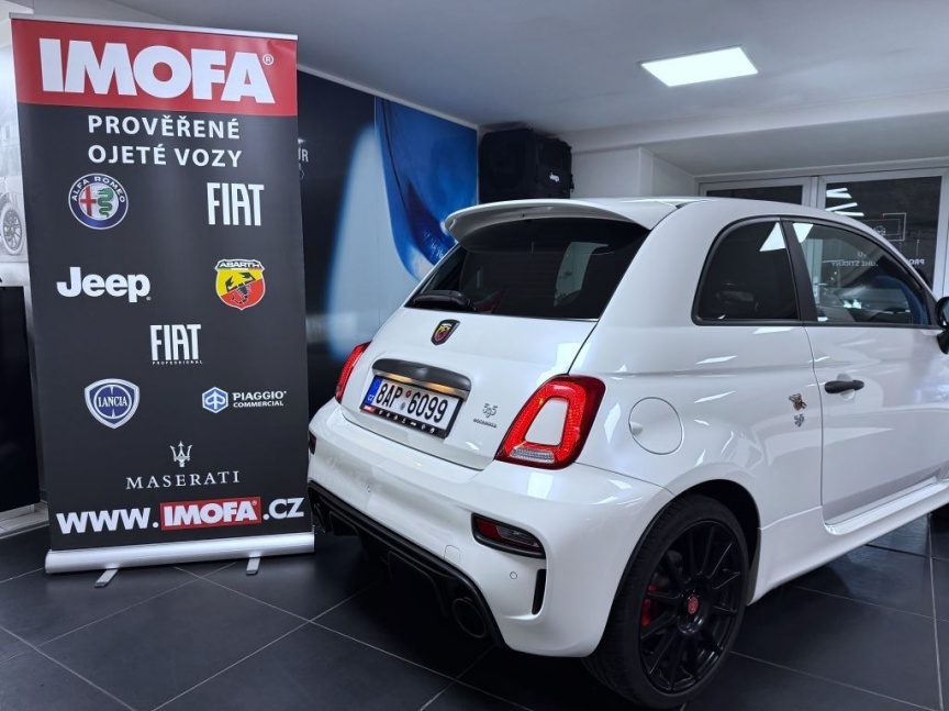 Abarth 595 1.4 T-Jet 180k MT Esseesse