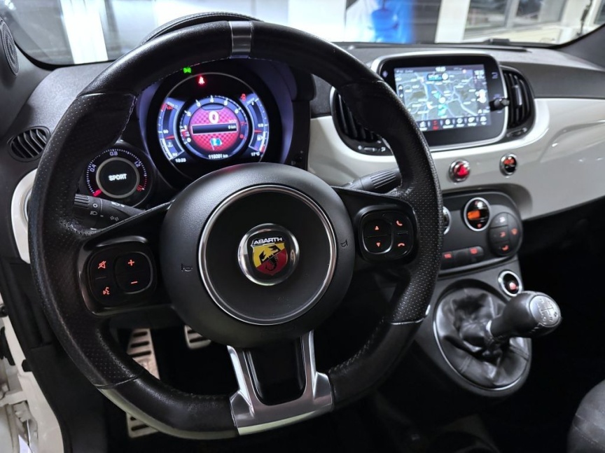 Abarth 595C 1.4 Turbo T-Jet 145k MT