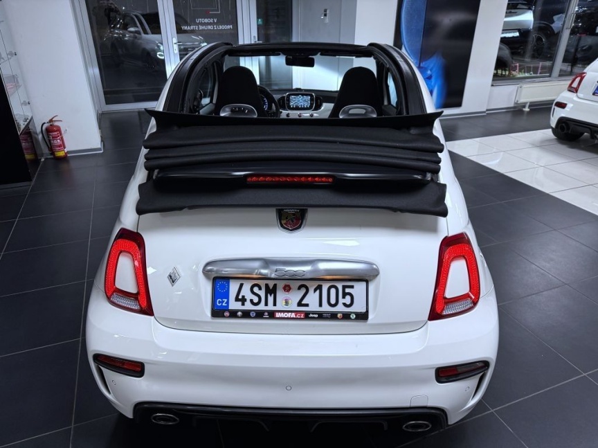 Abarth 595C 1.4 Turbo T-Jet 145k MT
