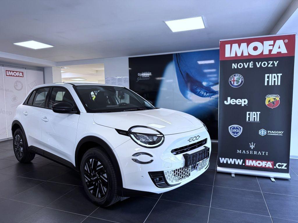 Fiat osobní 600 1.2 Turbo Hybrid 100k MHEV eDCT6 *302* e