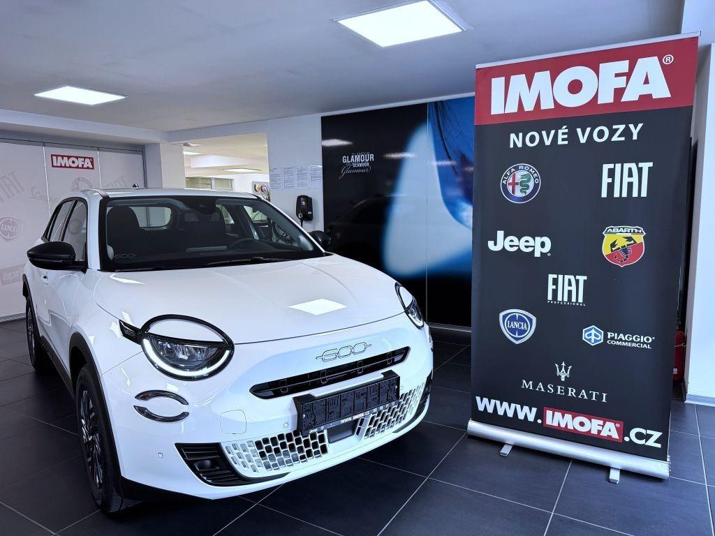 Fiat osobní 600 1.2 Turbo Hybrid 100k MHEV eDCT6 *302* e