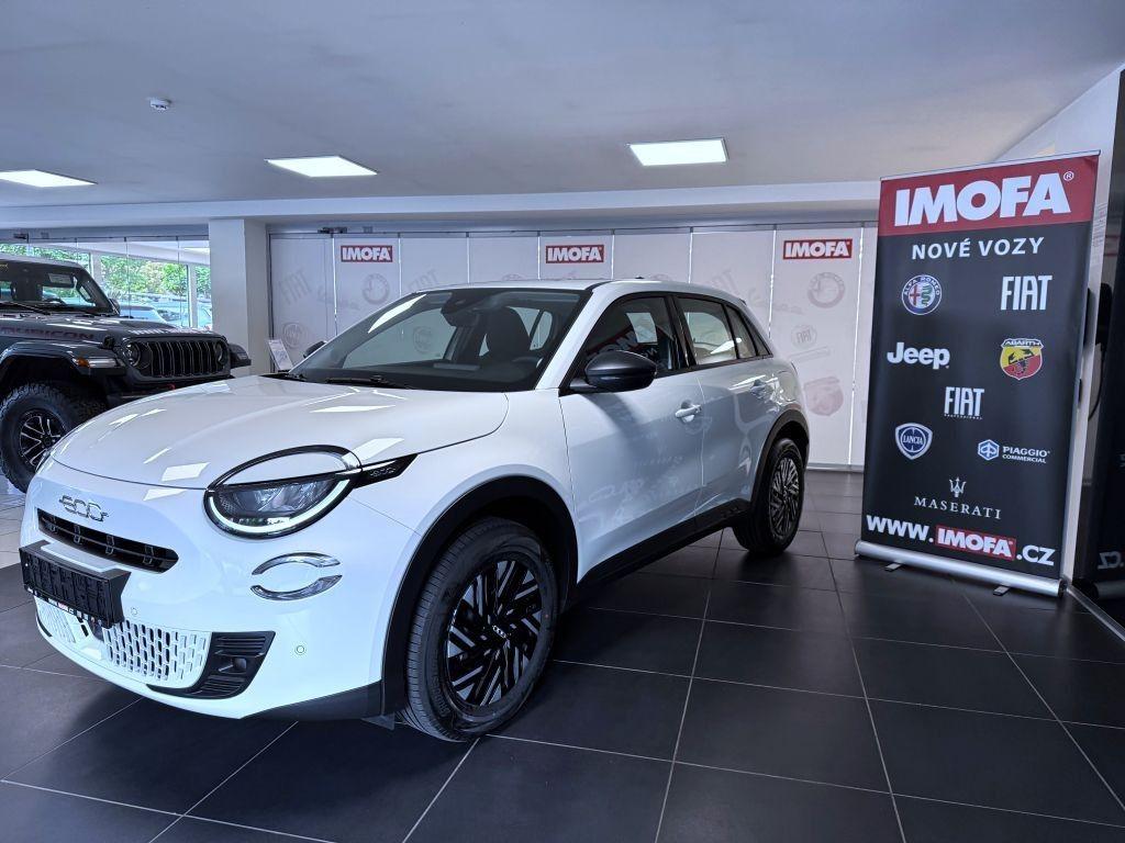 Fiat osobní 600 1.2 Turbo Hybrid 100k MHEV eDCT6 *302* e