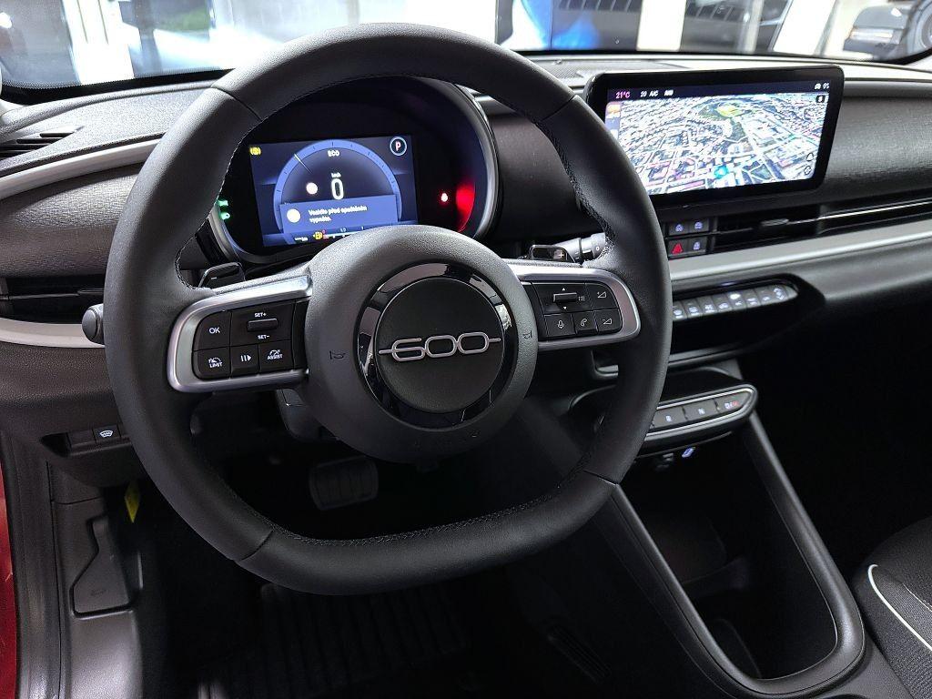 Fiat osobní 600 1.2 Turbo Hybrid 100k MHEV eDCT6 *309*