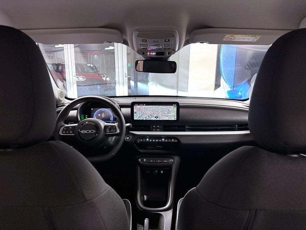 Fiat osobní 600 1.2 Turbo Hybrid 100k MHEV eDCT6 *309*