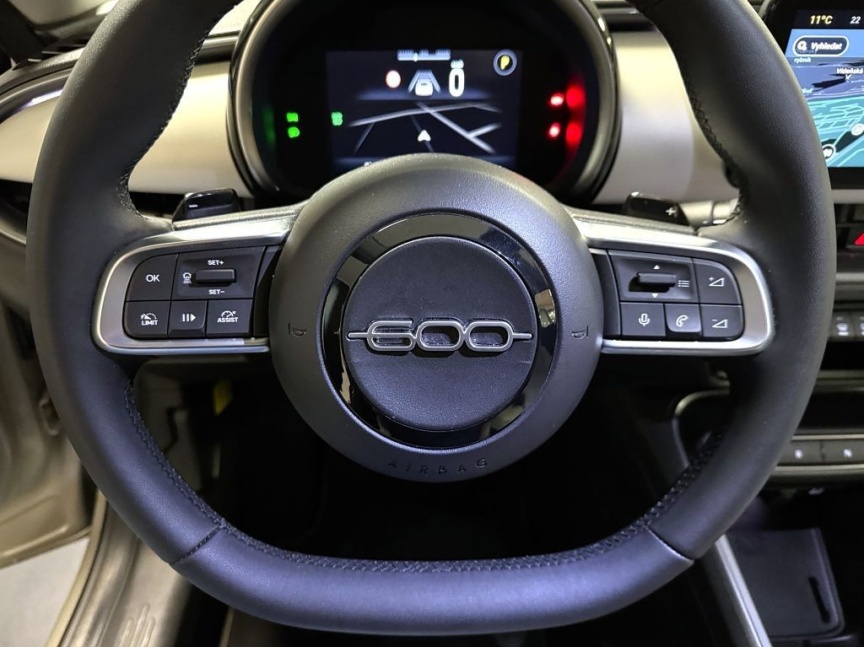 Fiat 600 1.2 Turbo Hybrid 100k MHEV eDCT6 La Prima