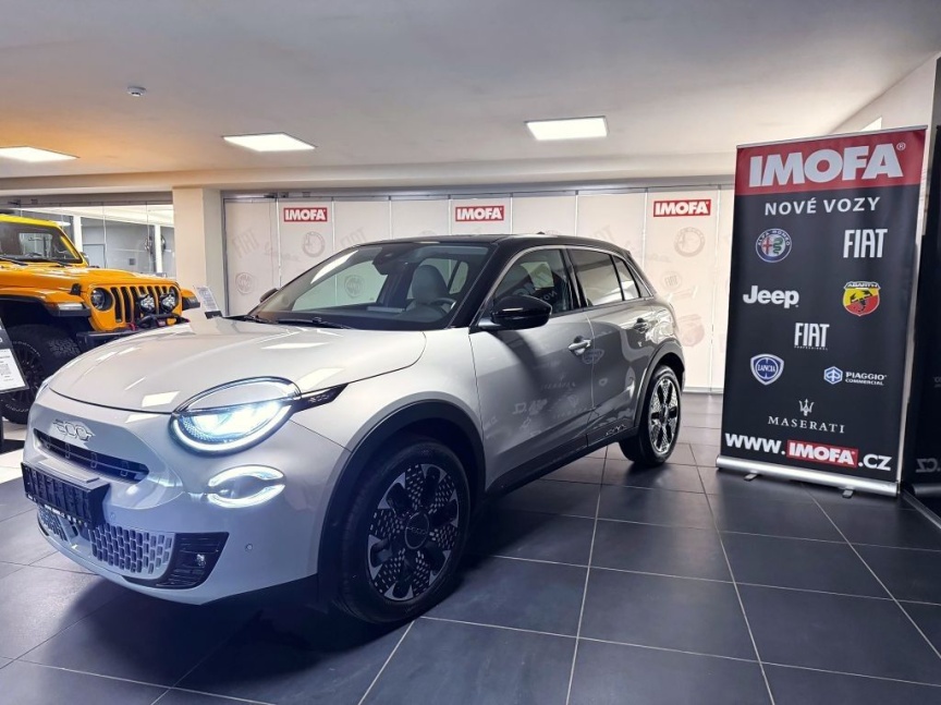 Fiat 600 1.2 Turbo Hybrid 145k MHEV eDCT6 La Prima *251* e