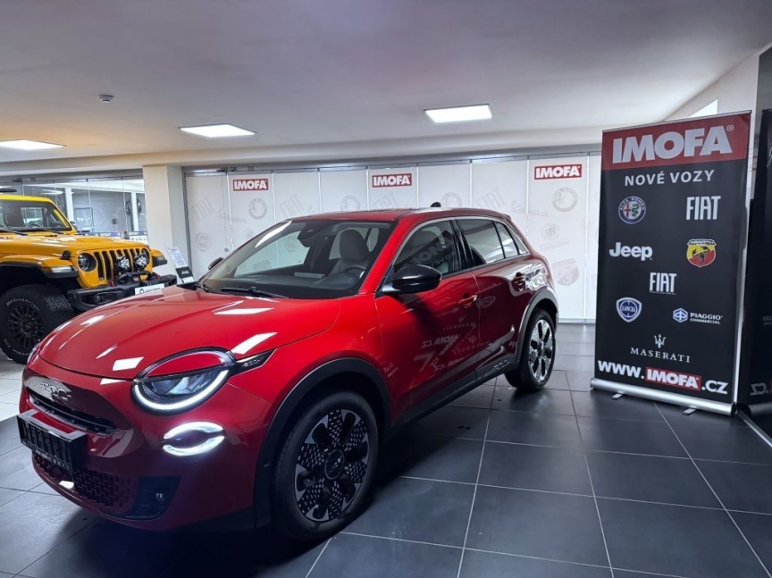 Fiat 600 1.2 Turbo Hybrid 145k MHEV eDCT6 La Prima *547*