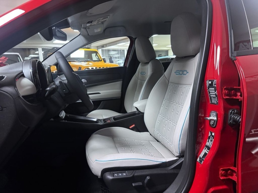 Fiat 600 1.2 Turbo Hybrid 145k MHEV eDCT6 La Prima *547*