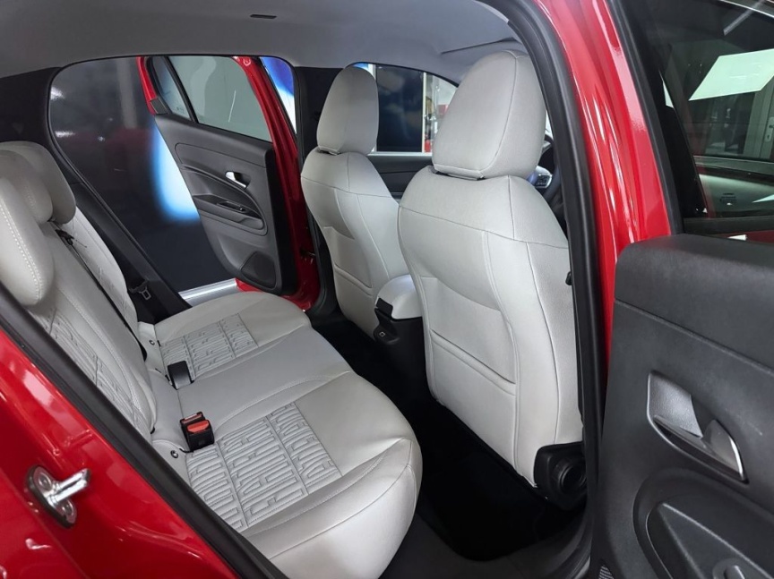 Fiat 600 1.2 Turbo Hybrid 145k MHEV eDCT6 La Prima *547*