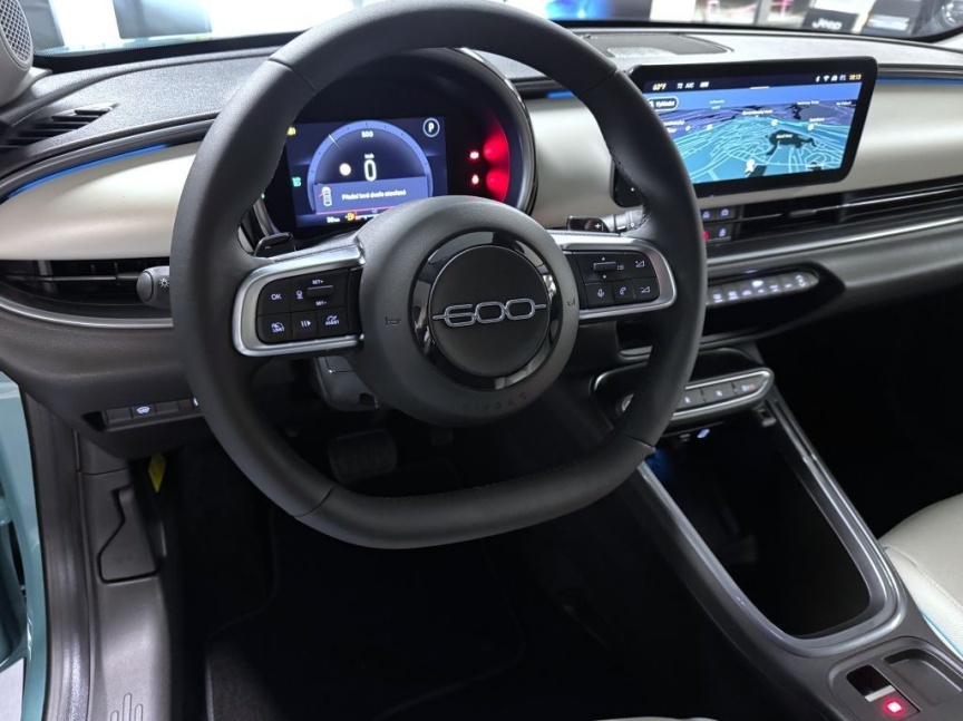 Fiat 600 1.2 Turbo Hybrid 145k MHEV eDCT6 La Prima *890*