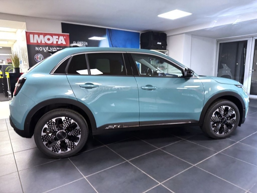 Fiat 600 1.2 Turbo Hybrid 145k MHEV eDCT6 La Prima *890*