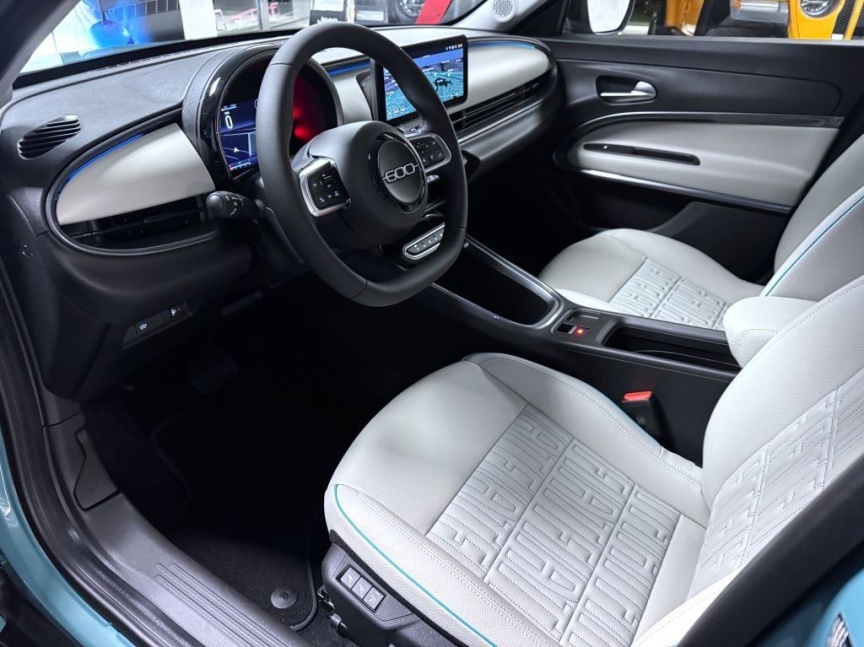 Fiat 600 1.2 Turbo Hybrid 145k MHEV eDCT6 La Prima *890*