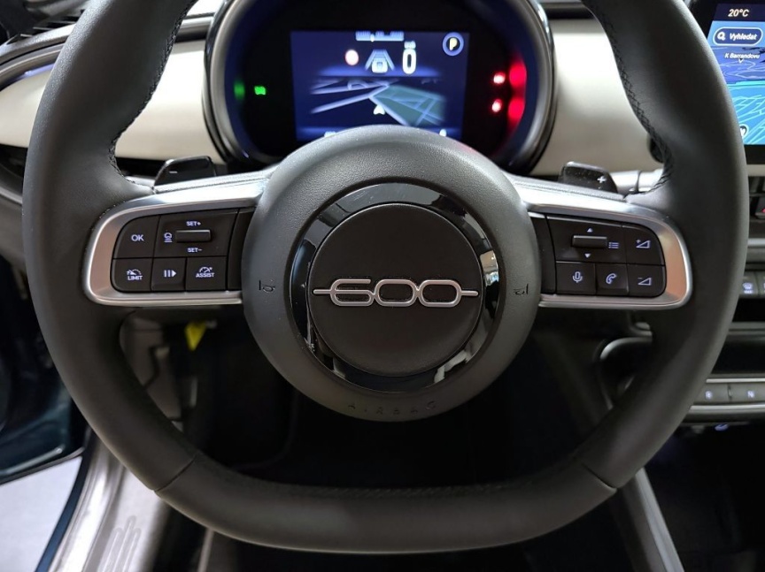 Fiat 600 1.2 Turbo Hybrid 145k MHEV eDCT6 La Prima B312