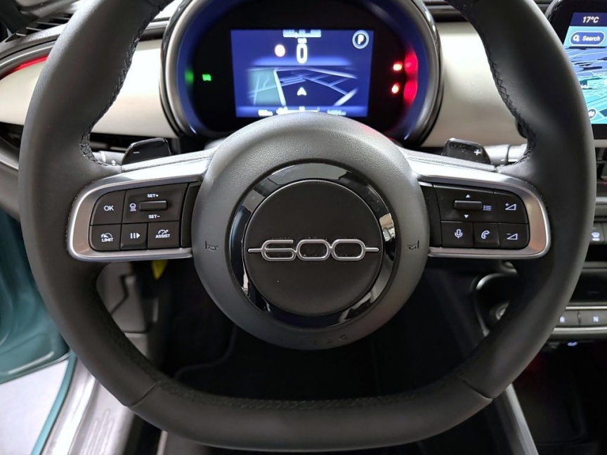 Fiat 600 1.2 Turbo Hybrid 145k MHEV eDCT6 La Prima B345