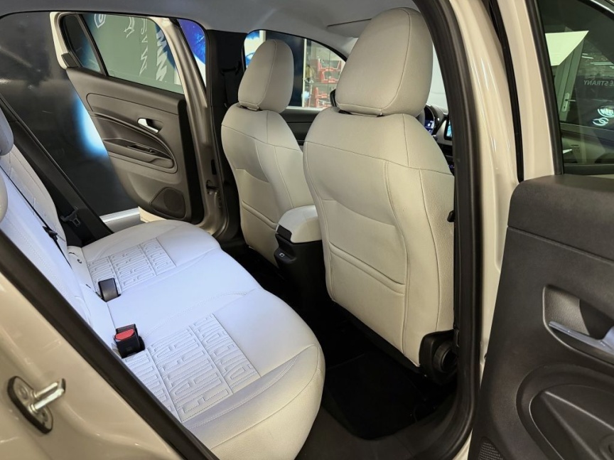 Fiat 600 1.2 Turbo Hybrid 145k MHEV eDCT6 La Prima B924