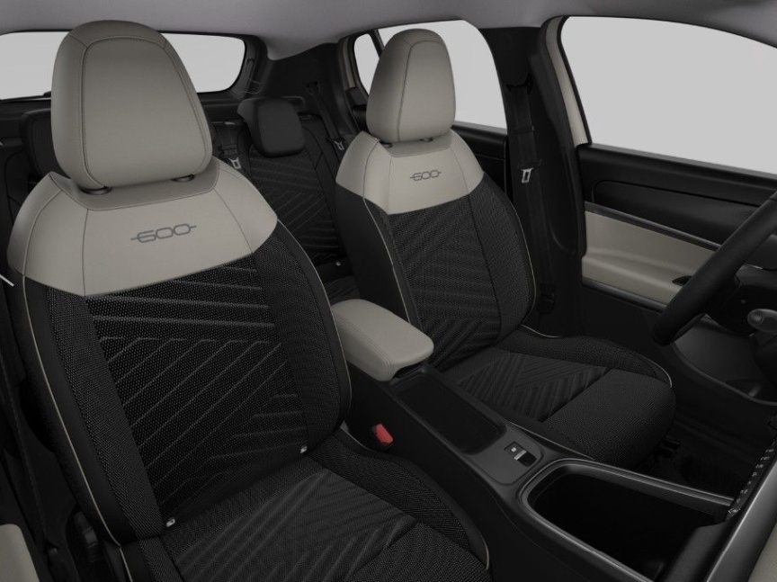 Fiat 600 1.2 Turbo Hybrid 145k MHEV eDCT6 La Prima *o582*