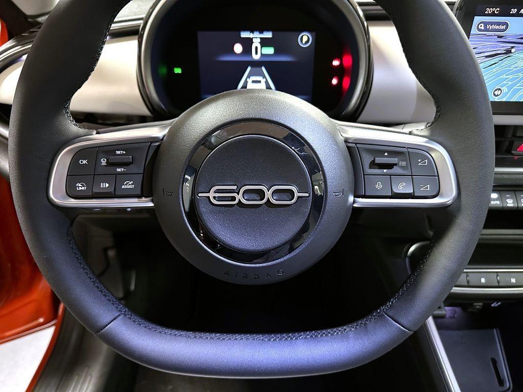 Fiat osobní 600e BEV 54 kWh 156k La Prima *190* e
