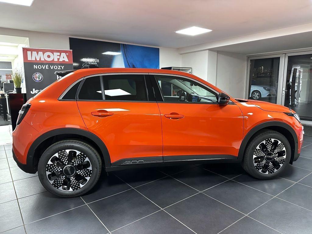 Fiat osobní 600e BEV 54 kWh 156k La Prima *190* e