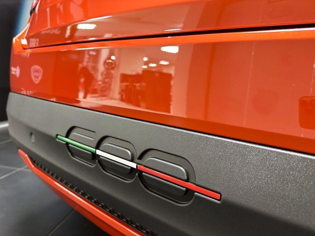 Fiat osobní 600e BEV 54 kWh 156k La Prima *190* e