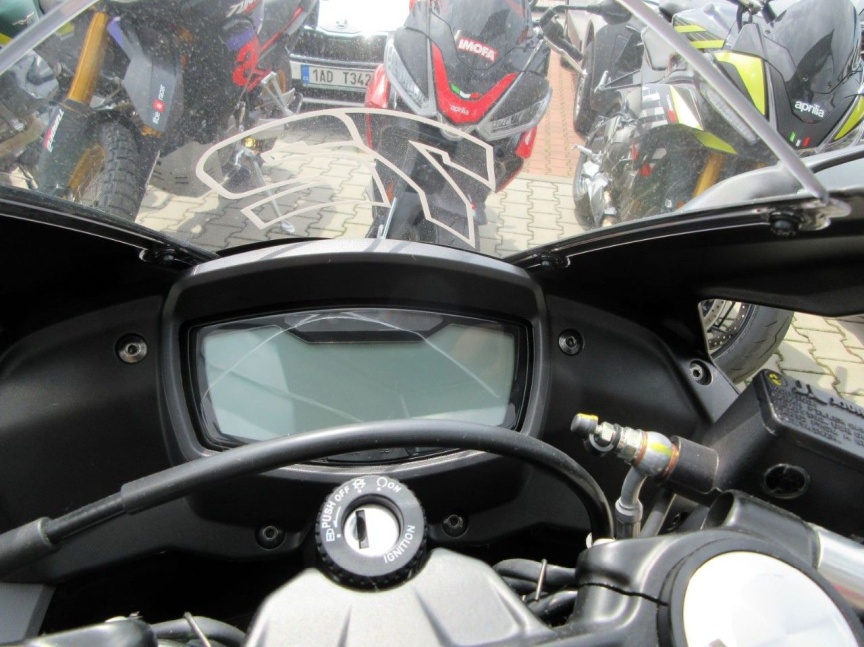 Aprilia RS 125 GP replica "BEZZ"