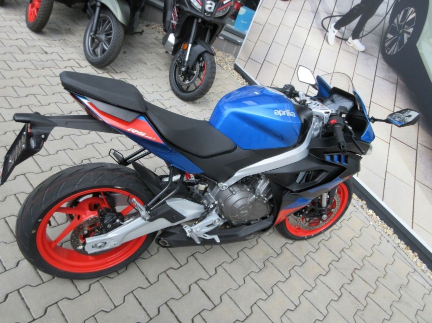 Aprilia RS 457