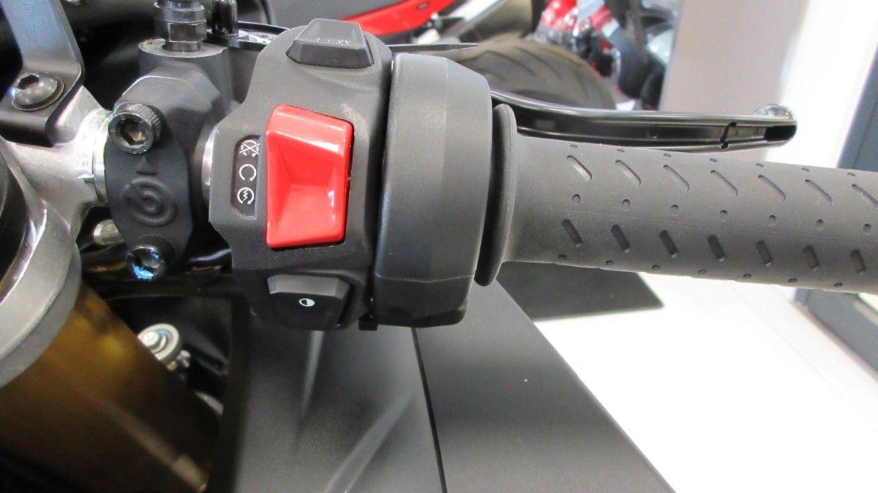Aprilia RSV4 1100 FACTORY MY25