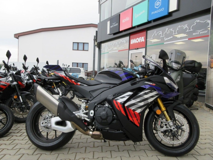 Aprilia RSV4 1100 FACTORY MY26