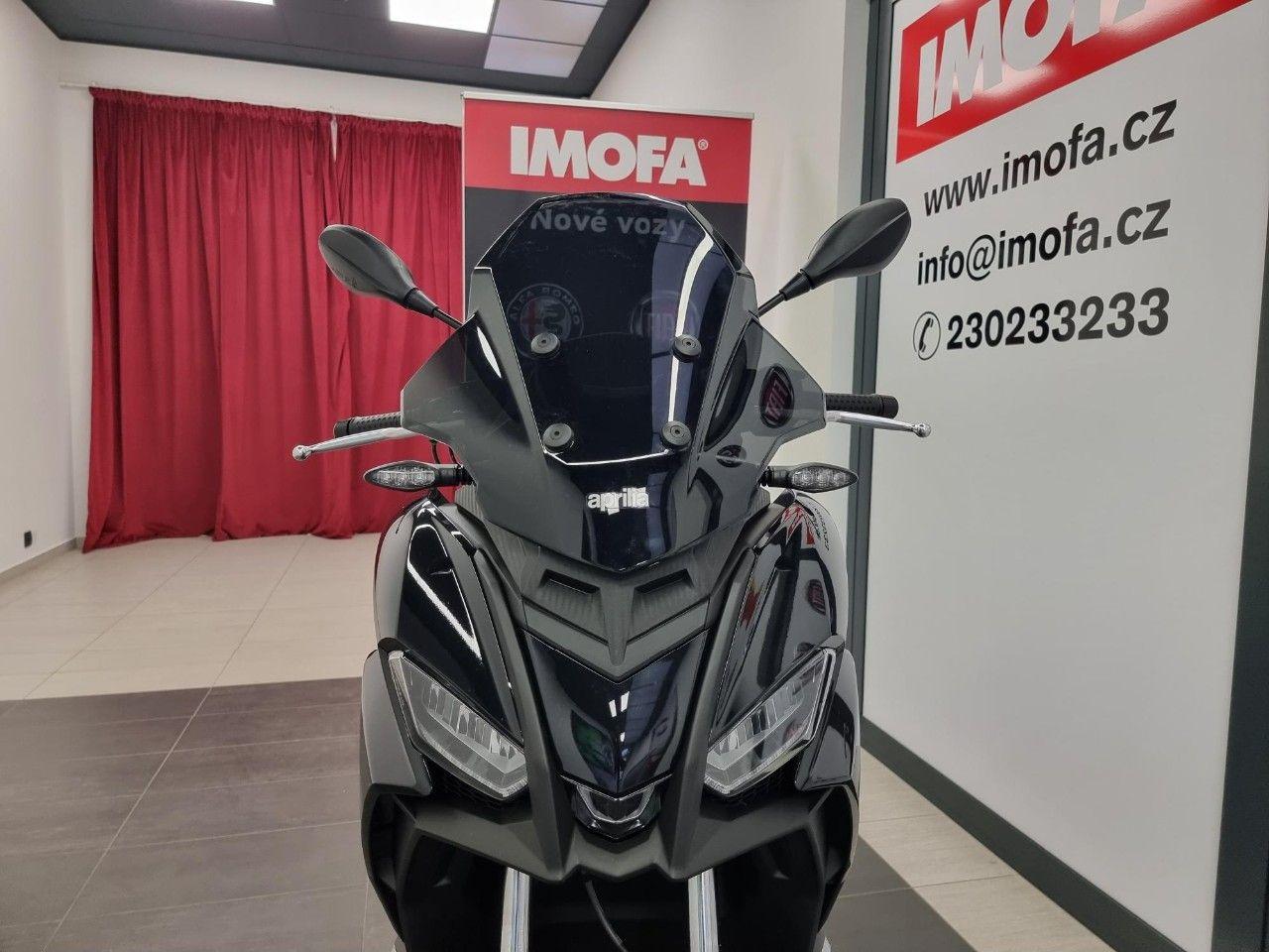 Aprilia SR GT 125 URBAN