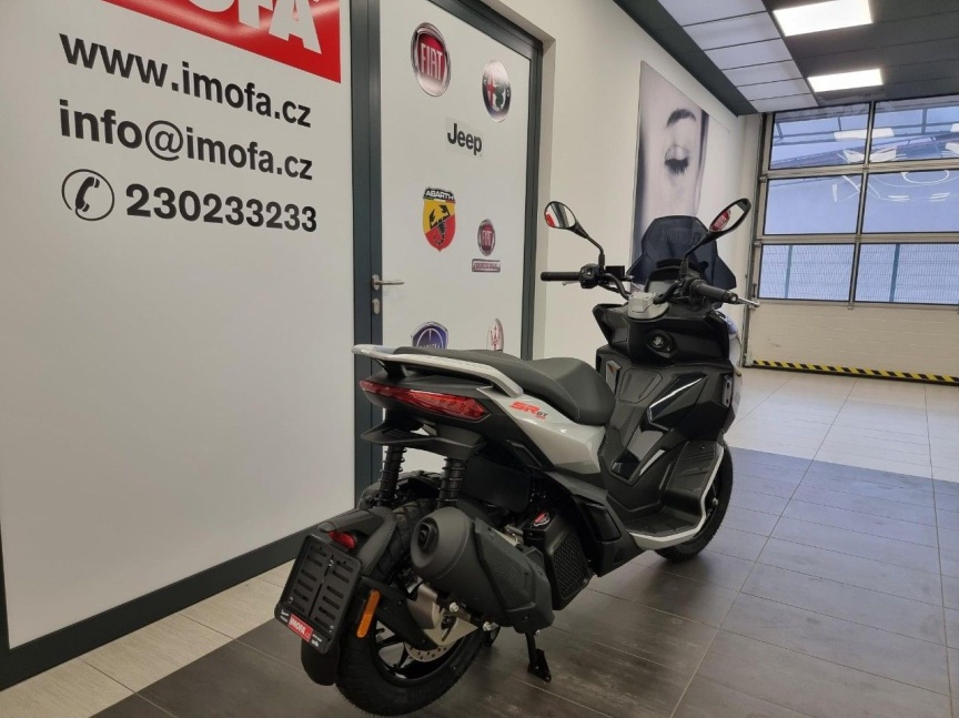 Aprilia SR GT 200 Urban