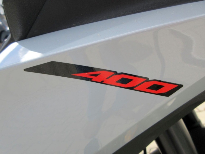 Aprilia SR GT 400