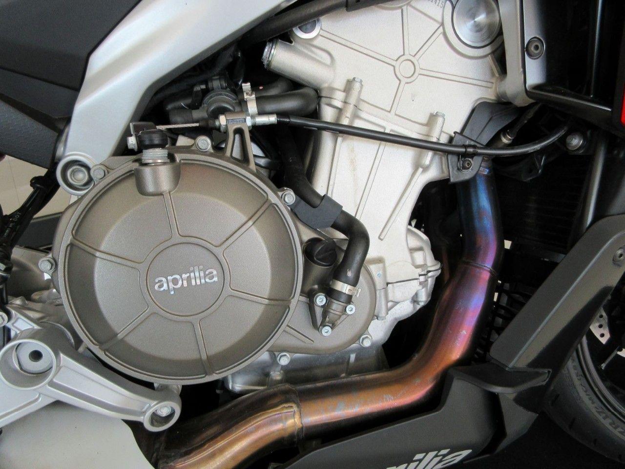 Aprilia Tuono 660