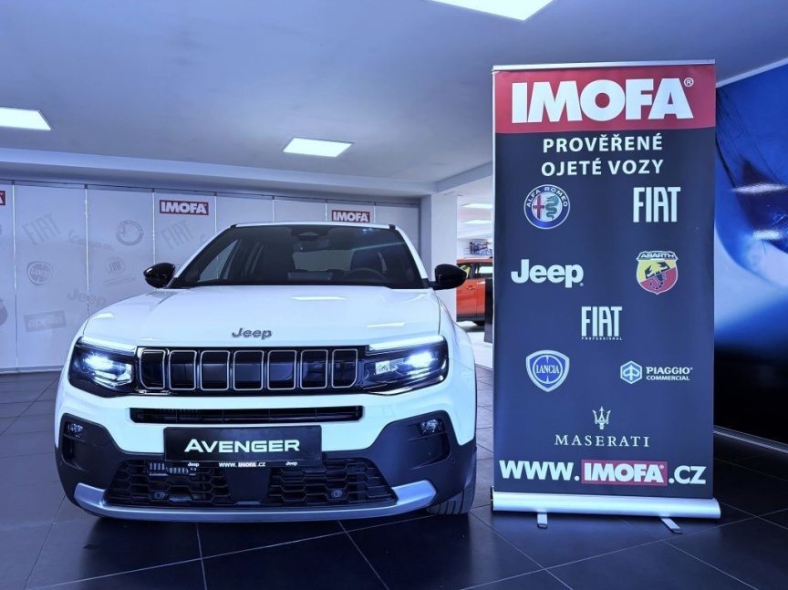 Jeep Avenger 1.2 T e-Hybrid AT 110k Summit *076*