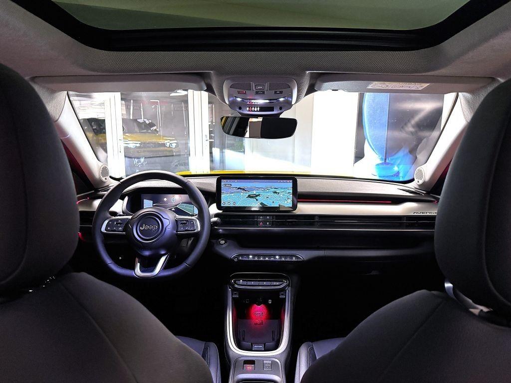Jeep Avenger 1.2 T e-Hybrid AT 110k Summit *224*