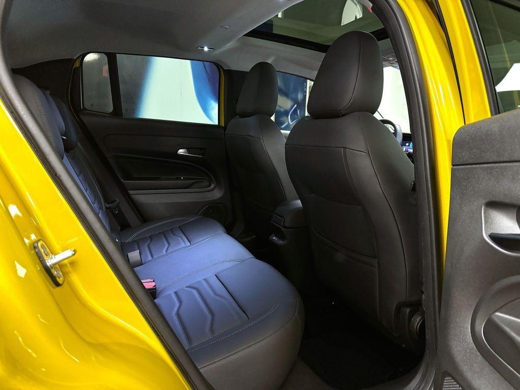 Jeep Avenger 1.2 T e-Hybrid AT 110k Summit *224*