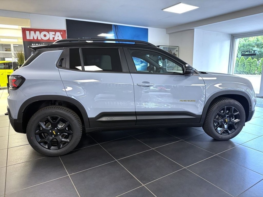 Jeep Avenger 1.2 T e-hybrid AT 145k 4xe The North Face *o347*