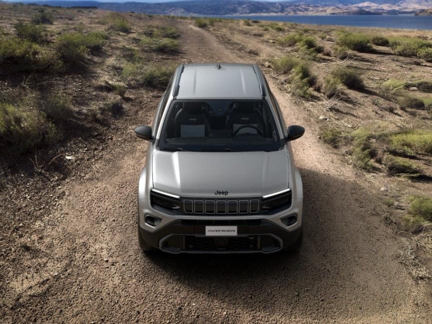 Jeep Avenger 1.2 T e-hybrid AT 145k 4xe Upland *162*