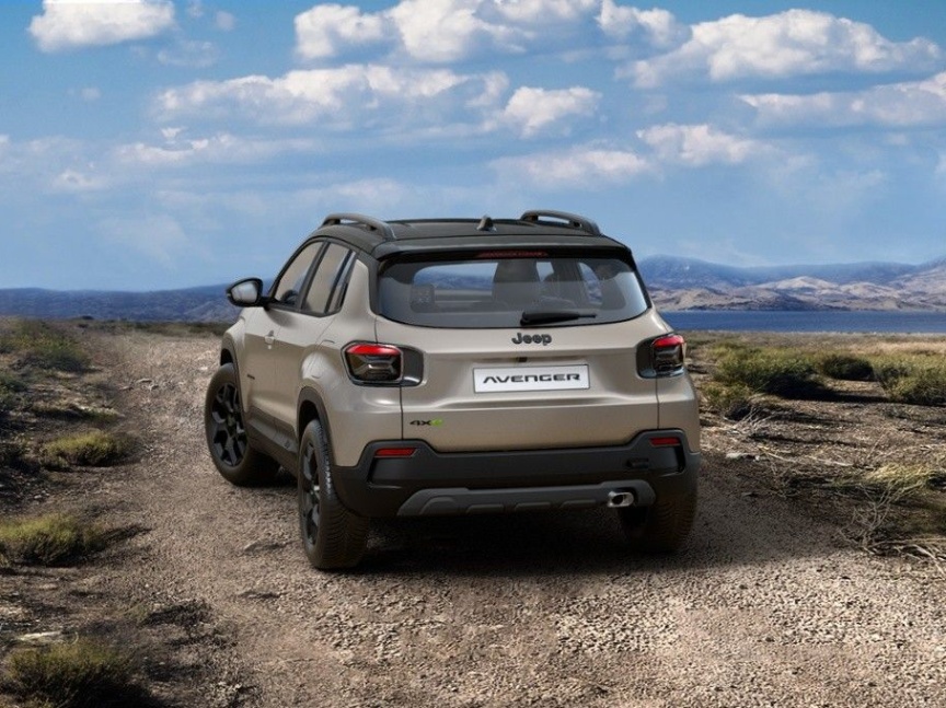 Jeep Avenger 1.2 T e-hybrid AT 145k 4xe Upland *180*