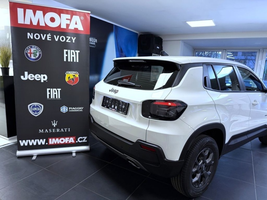 Jeep Avenger 1.2 T MT6 100k Longitude *374*