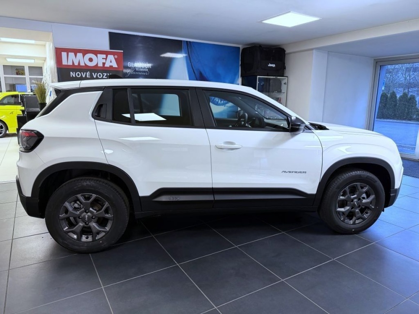 Jeep Avenger 1.2 T MT6 100k Longitude *770*