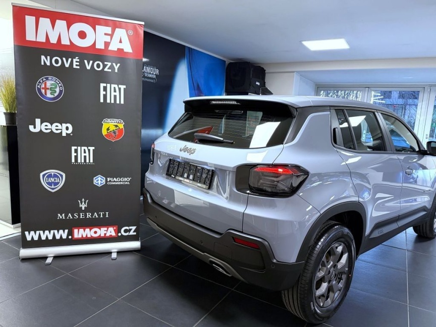 Jeep Avenger 1.2 T MT6 100k Longitude *808*