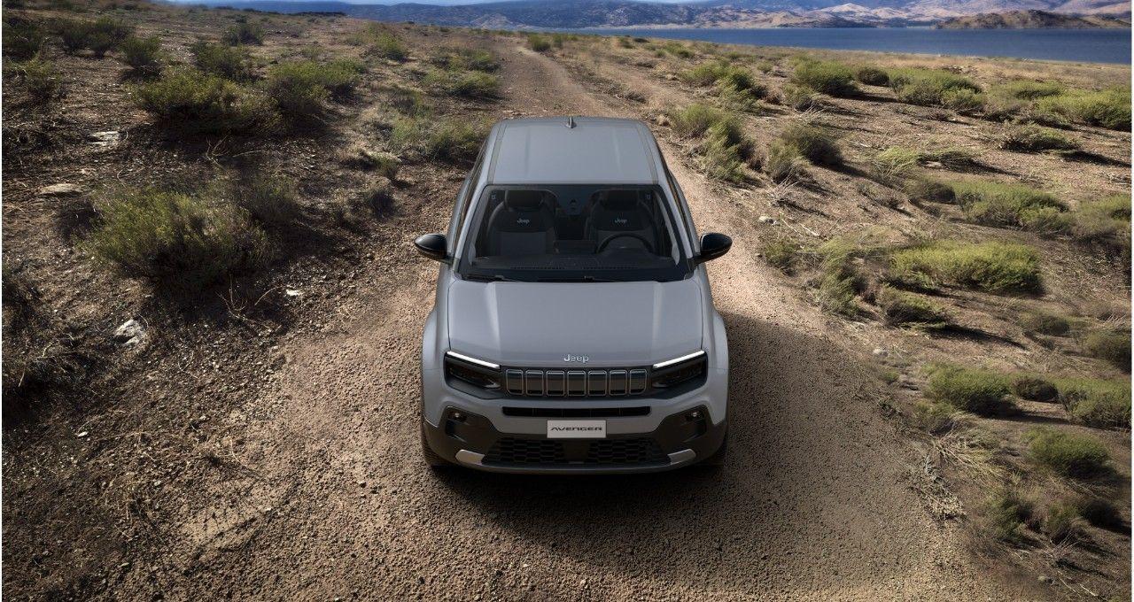 Jeep Avenger Electric Altitude 54 kWh 156k *o125*